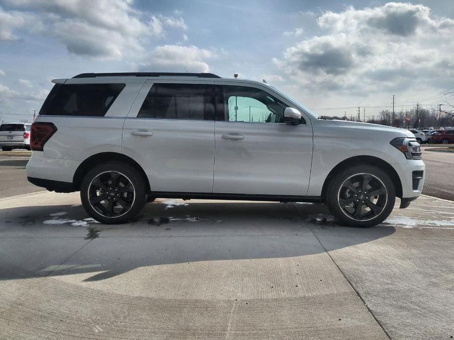 new 2024 Ford Expedition car, priced at $77,164