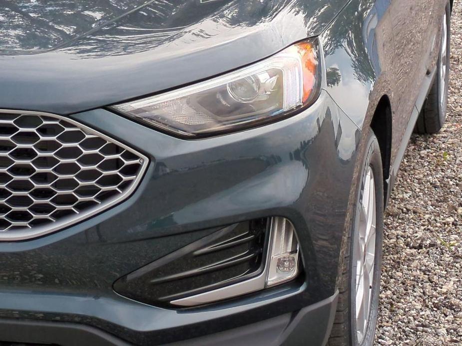 new 2024 Ford Edge car, priced at $41,629