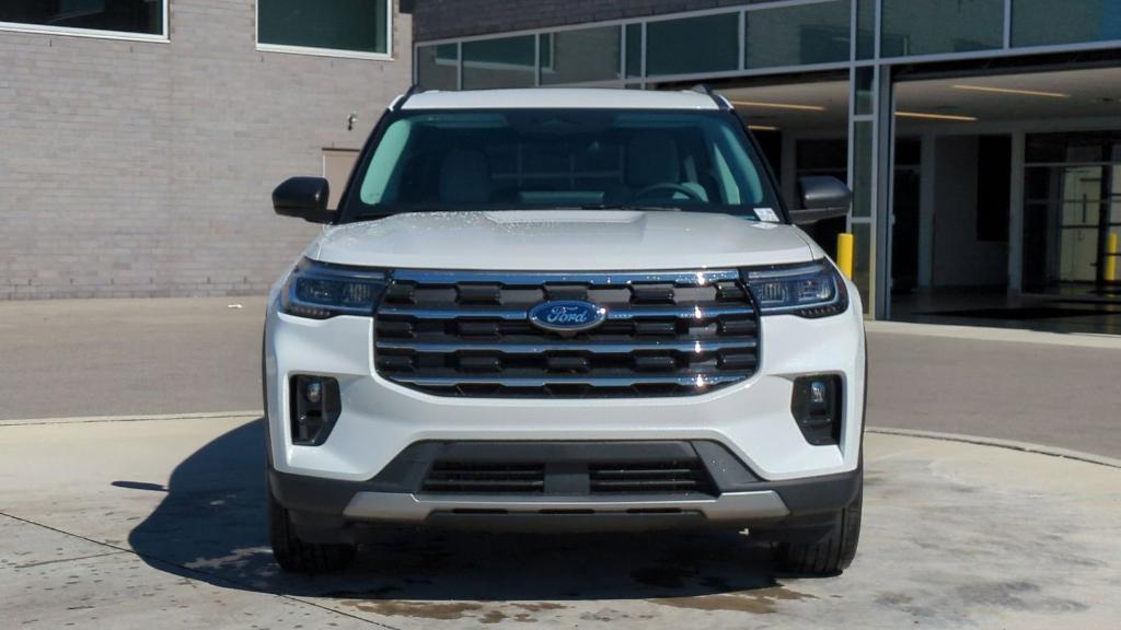 new 2025 Ford Explorer car, priced at $46,758