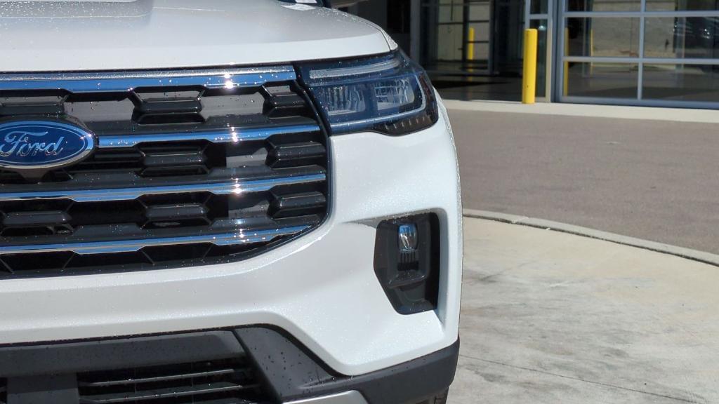 new 2025 Ford Explorer car, priced at $46,758