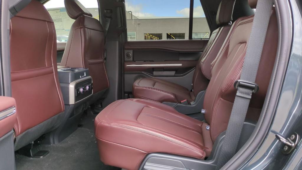 new 2024 Ford Expedition car, priced at $71,658