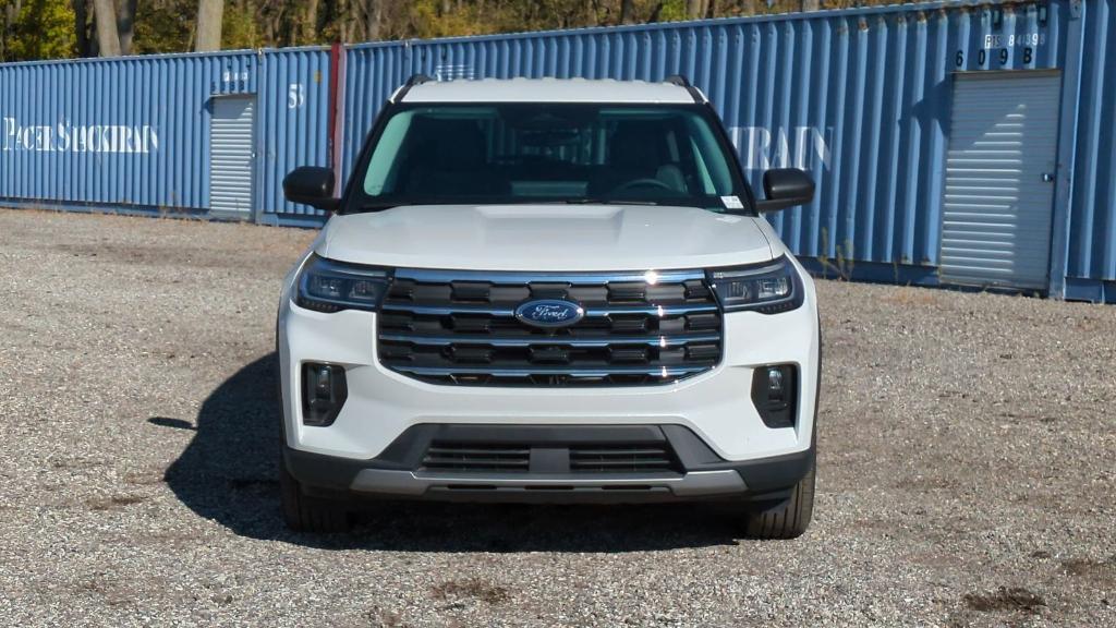 new 2025 Ford Explorer car, priced at $43,738