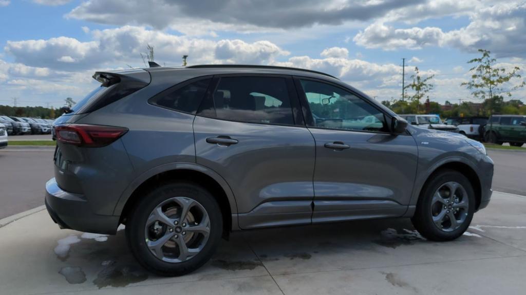 new 2024 Ford Escape car, priced at $32,025