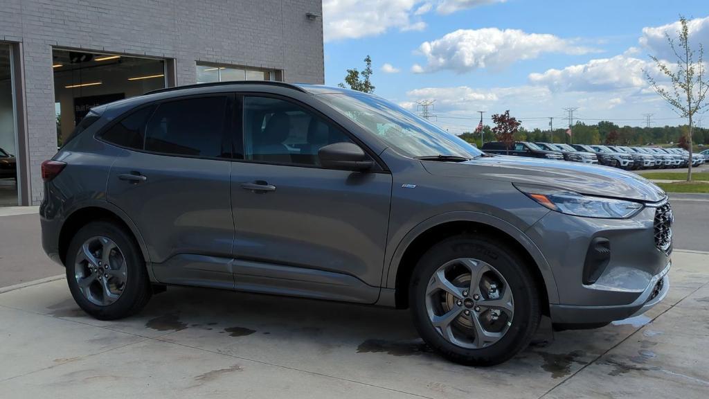 new 2024 Ford Escape car, priced at $32,025