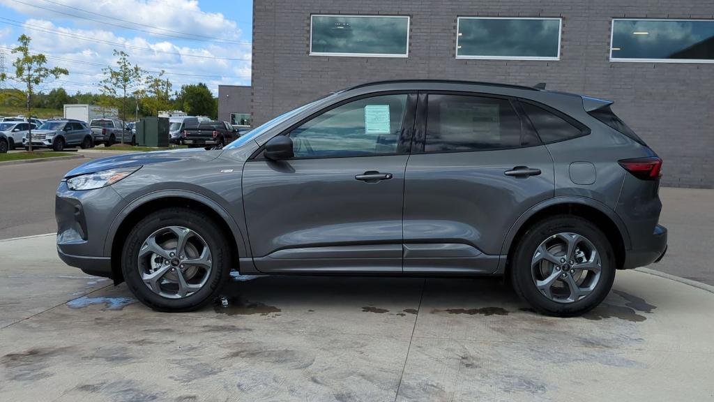 new 2024 Ford Escape car, priced at $32,025