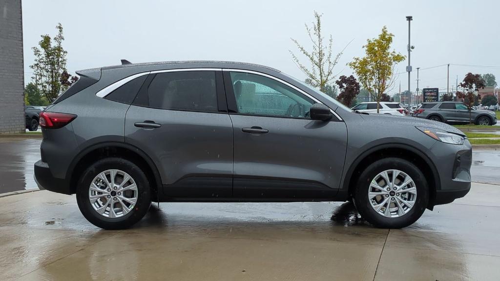 new 2024 Ford Escape car, priced at $30,893