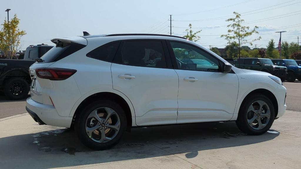 new 2024 Ford Escape car, priced at $34,348