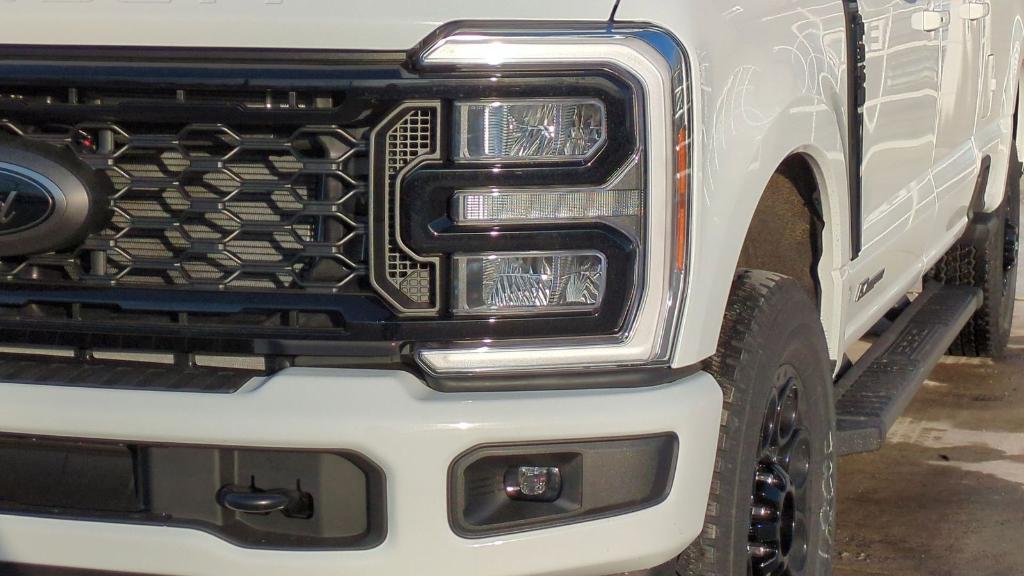 new 2025 Ford F-350 car, priced at $77,676