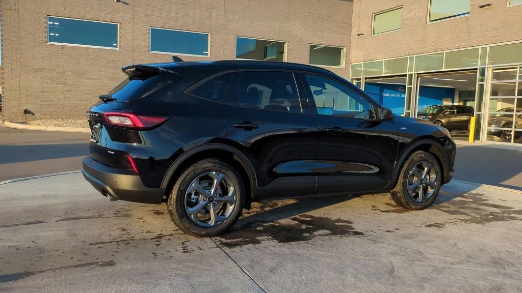 new 2025 Ford Escape car, priced at $32,566