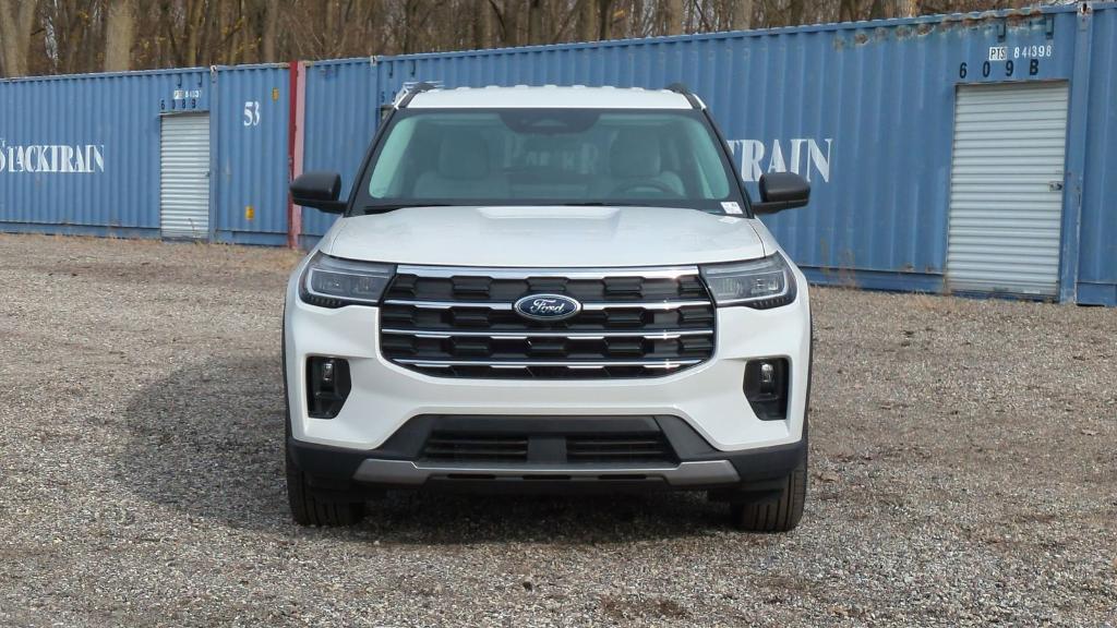 new 2025 Ford Explorer car, priced at $43,738