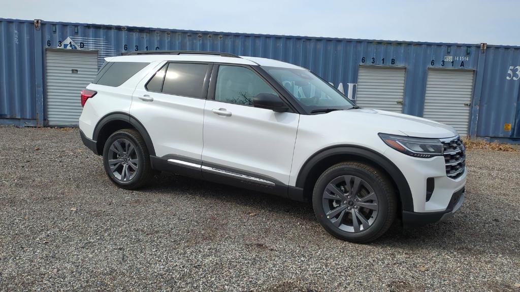 new 2025 Ford Explorer car, priced at $43,738