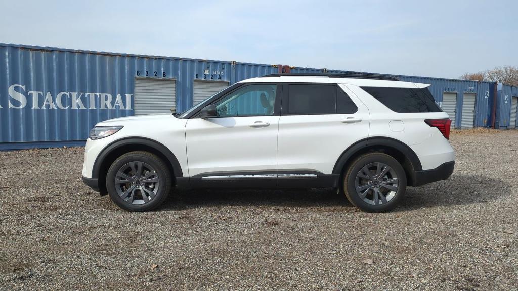 new 2025 Ford Explorer car, priced at $43,738