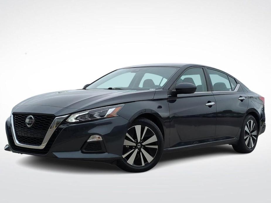 used 2021 Nissan Altima car, priced at $15,495