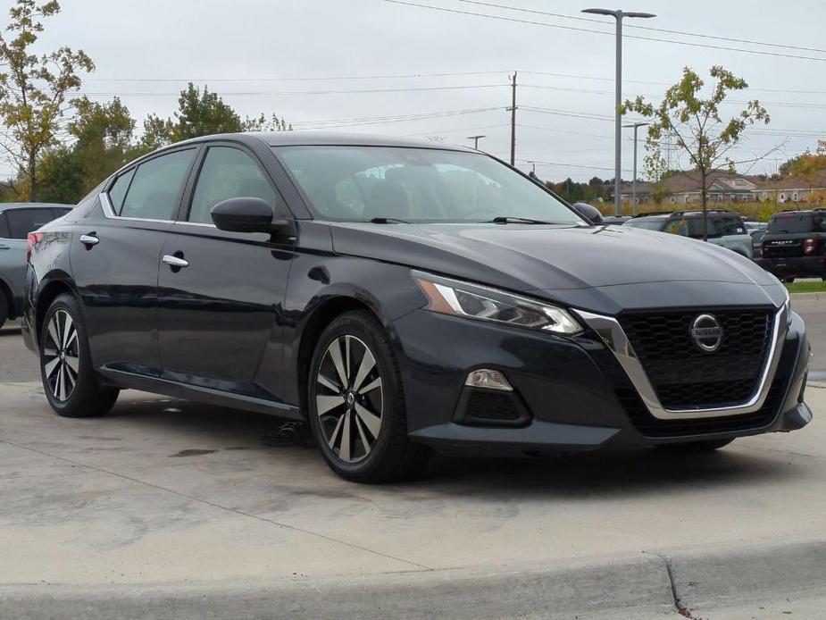 used 2021 Nissan Altima car, priced at $15,495