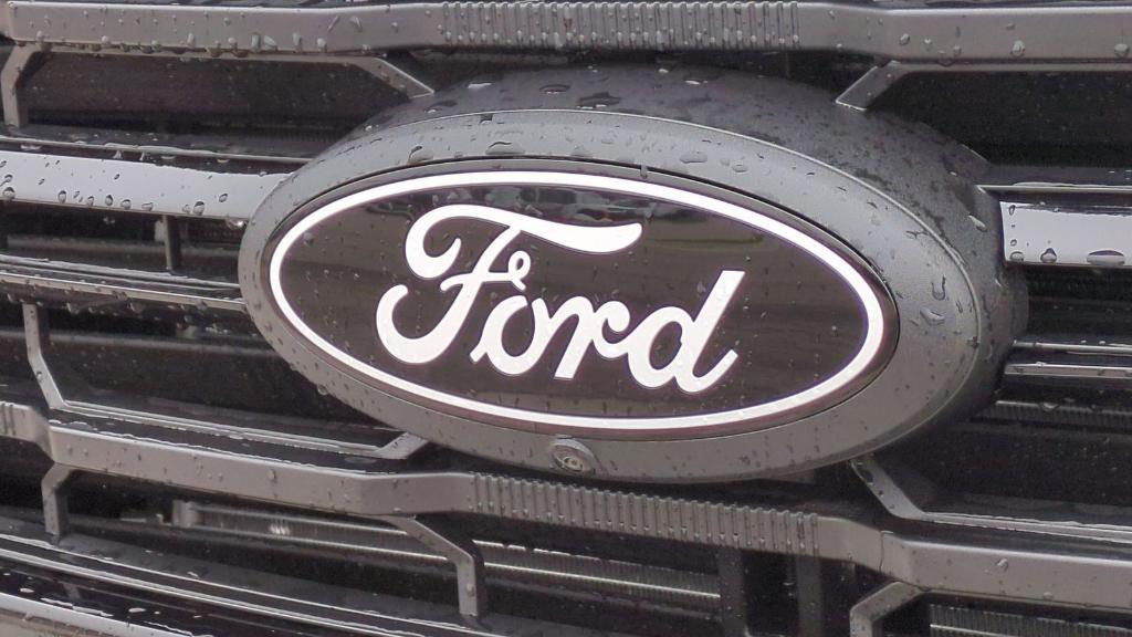 new 2024 Ford F-150 car, priced at $55,381