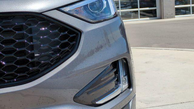 new 2024 Ford Edge car, priced at $43,705