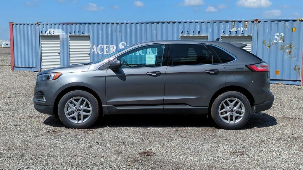 new 2024 Ford Edge car, priced at $35,754