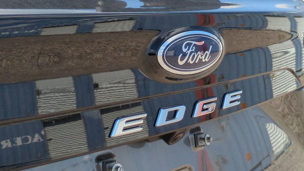 new 2024 Ford Edge car, priced at $35,754