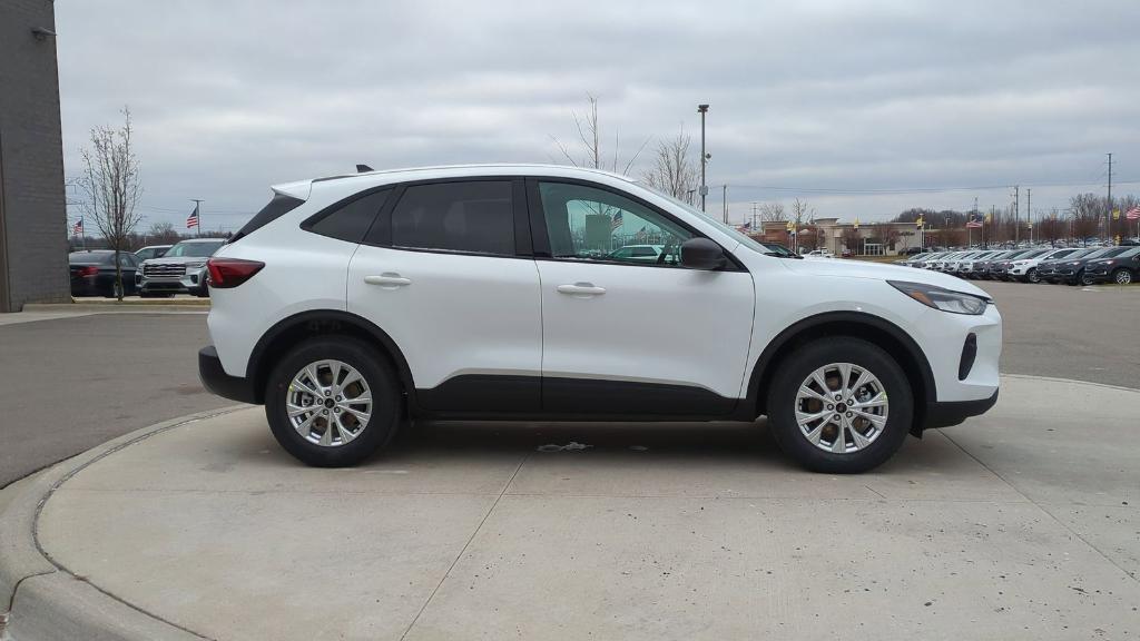 new 2025 Ford Escape car, priced at $30,761