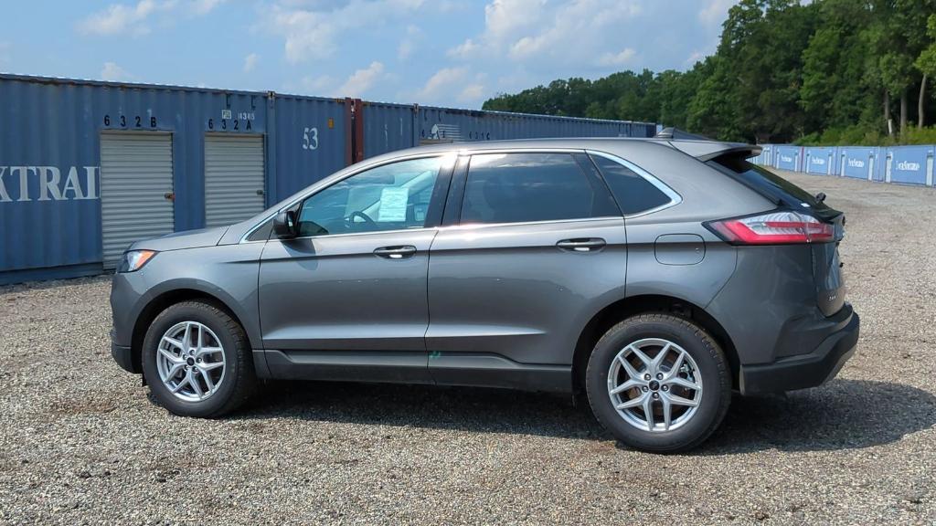 new 2024 Ford Edge car, priced at $35,754