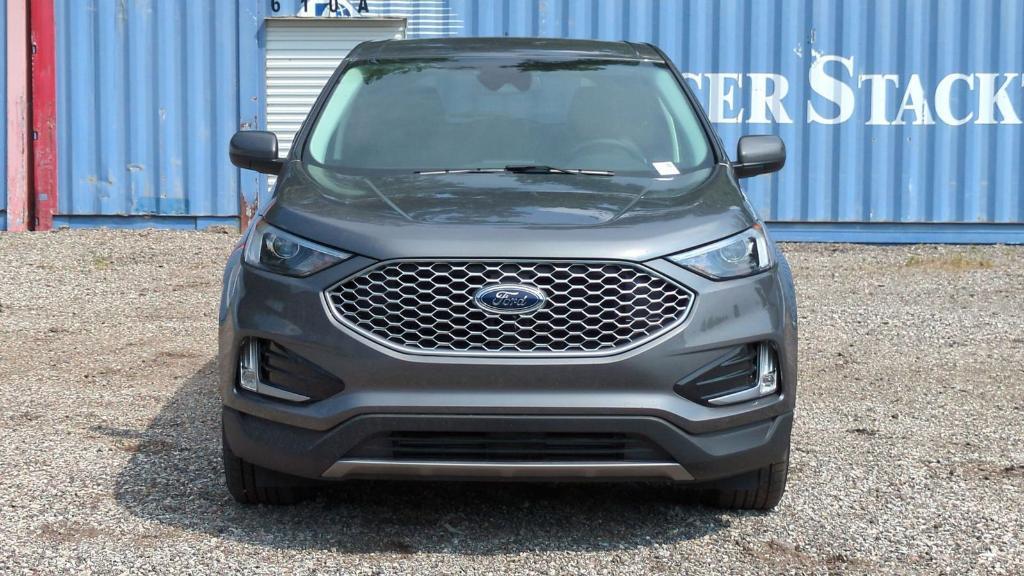 new 2024 Ford Edge car, priced at $35,754