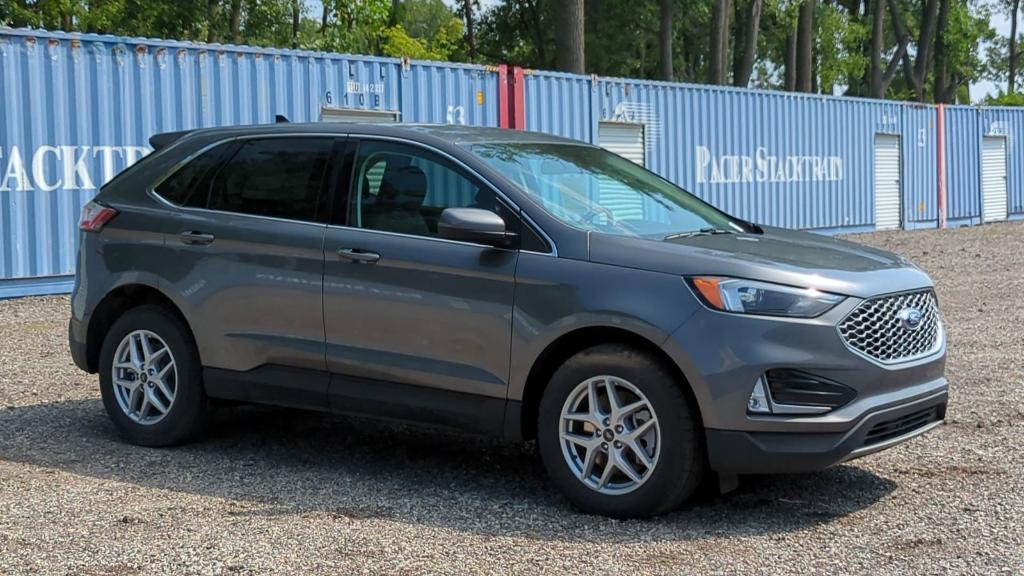 new 2024 Ford Edge car, priced at $35,754