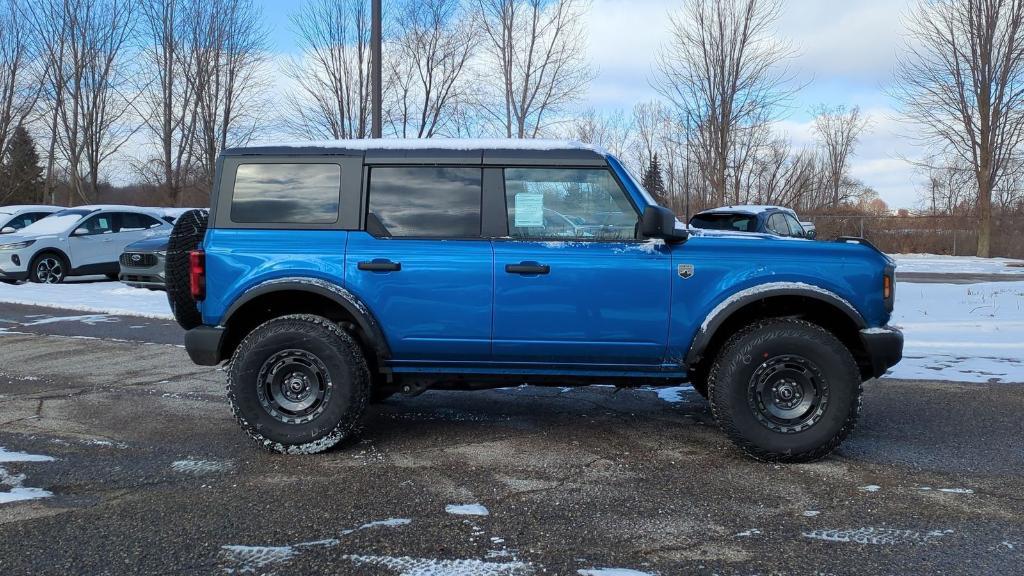 new 2024 Ford Bronco car, priced at $50,431