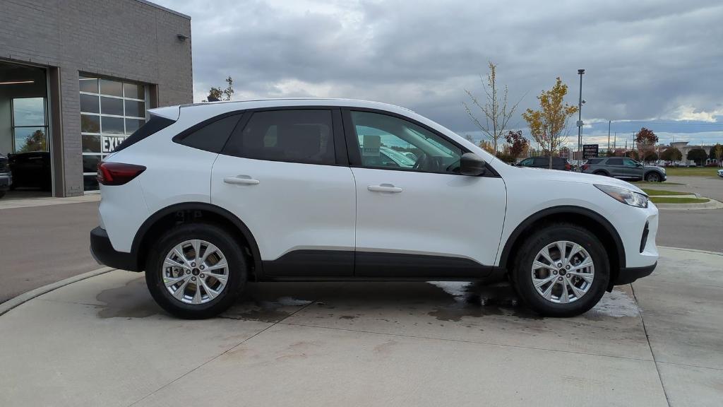 new 2025 Ford Escape car, priced at $30,595