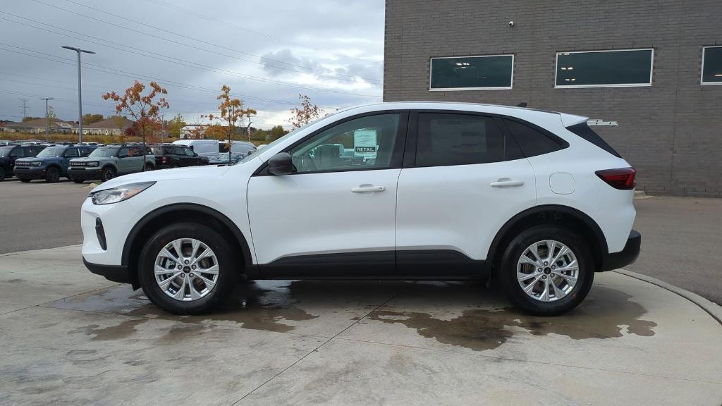 new 2025 Ford Escape car, priced at $30,595