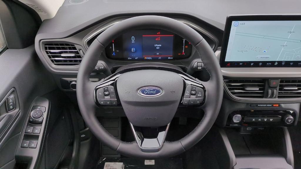 new 2025 Ford Escape car, priced at $30,595