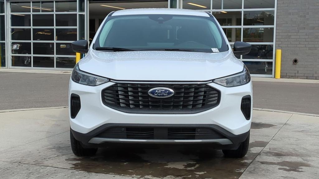 new 2025 Ford Escape car, priced at $30,595