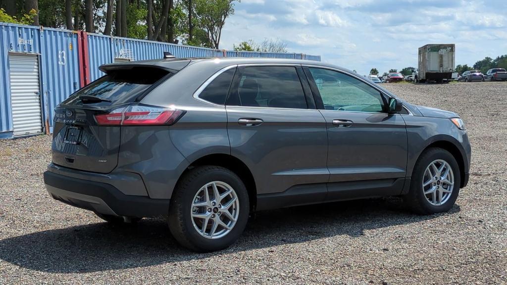 new 2024 Ford Edge car, priced at $41,185