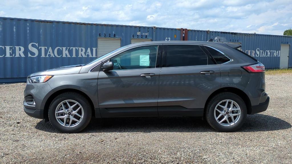 new 2024 Ford Edge car, priced at $41,185