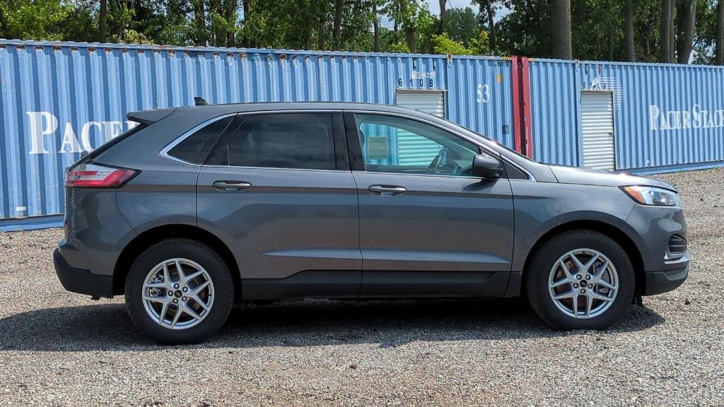 new 2024 Ford Edge car, priced at $41,185