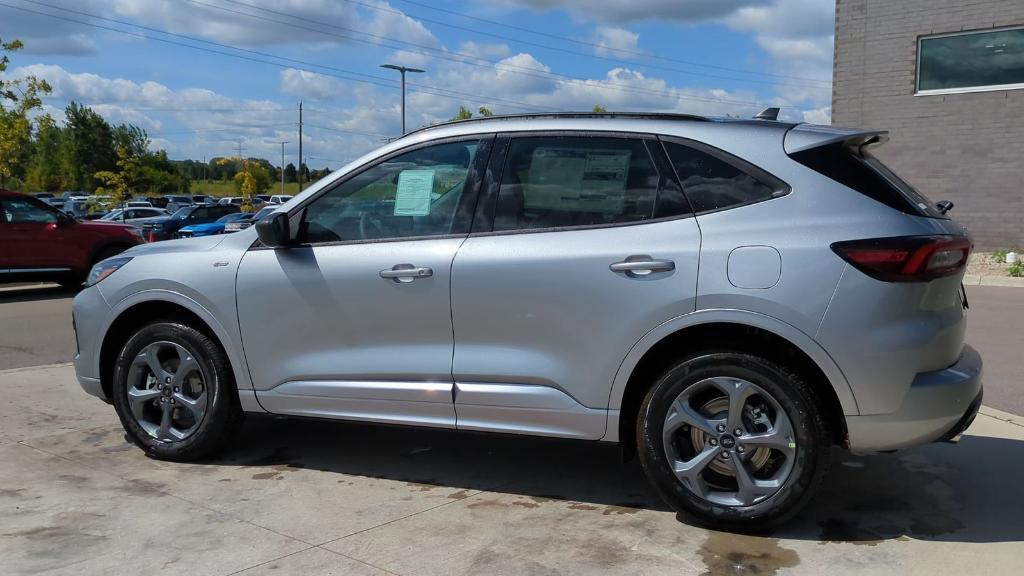 new 2024 Ford Escape car, priced at $32,025