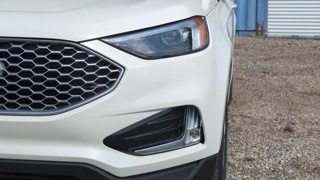 new 2024 Ford Edge car, priced at $40,647