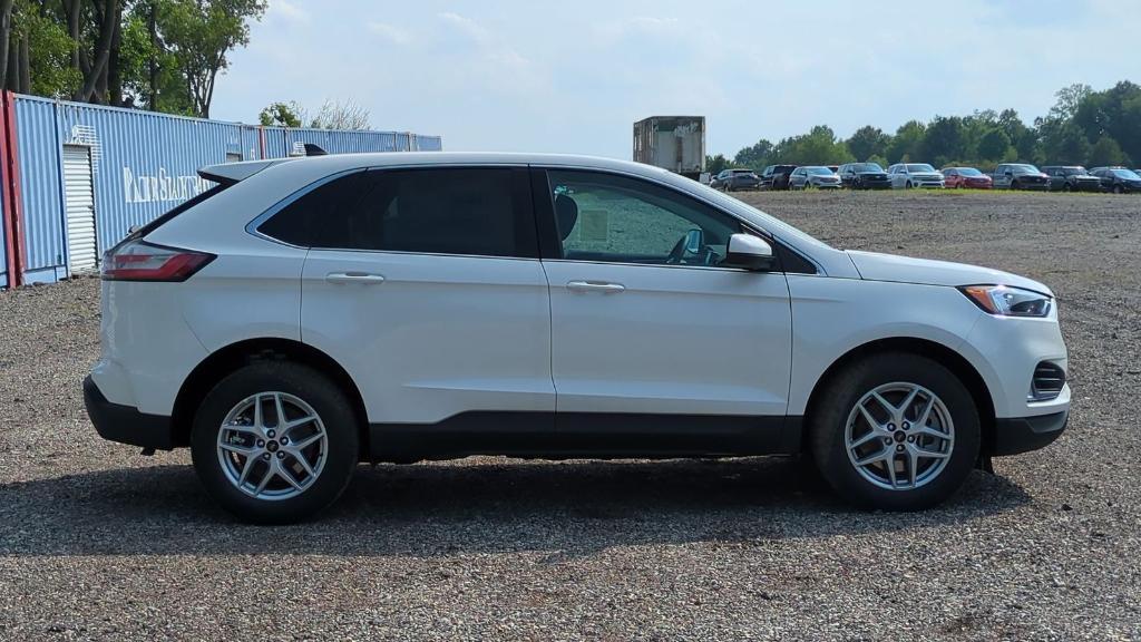 new 2024 Ford Edge car, priced at $40,647