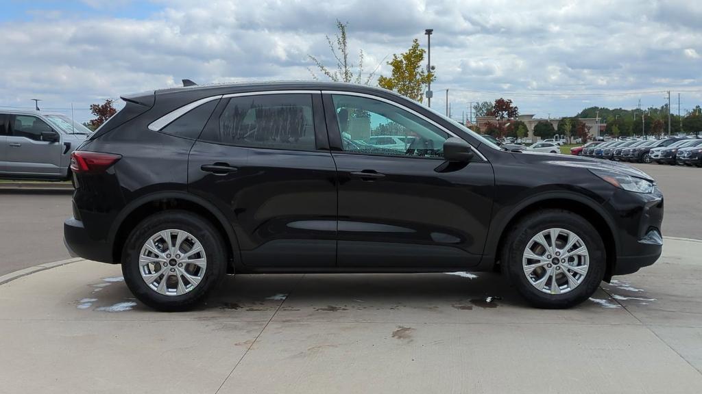 new 2024 Ford Escape car, priced at $30,893