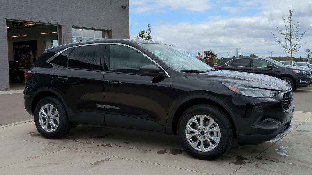 new 2024 Ford Escape car, priced at $30,893