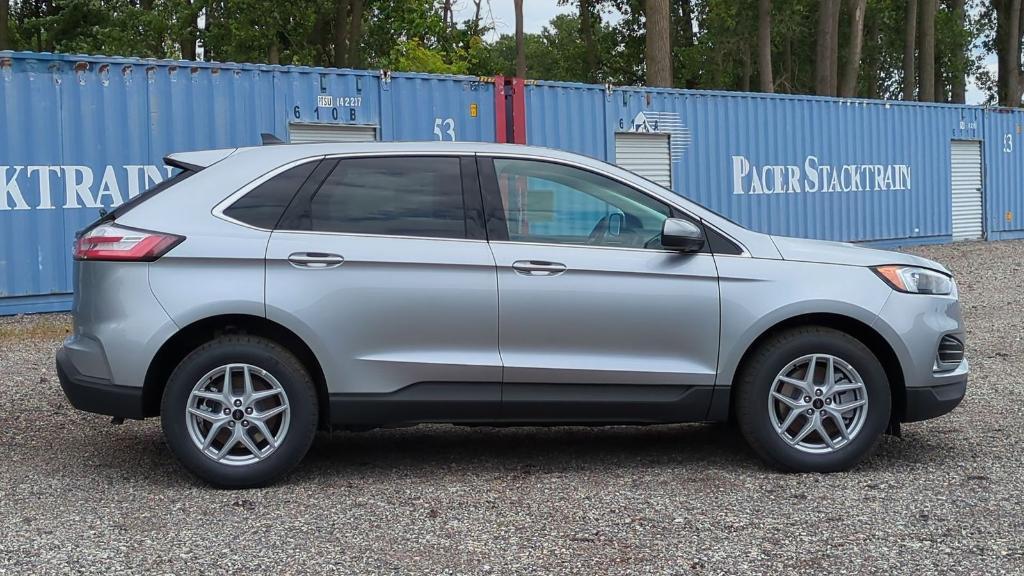 new 2024 Ford Edge car, priced at $39,754