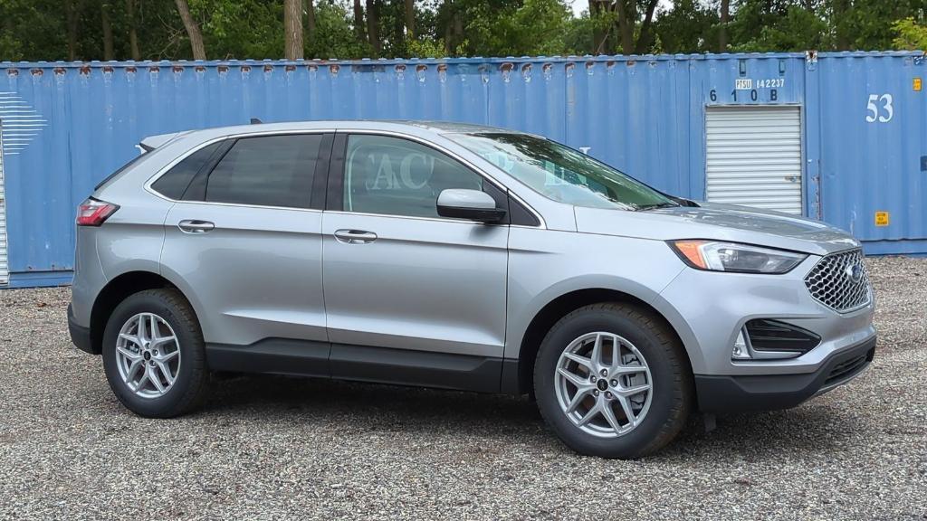 new 2024 Ford Edge car, priced at $39,754