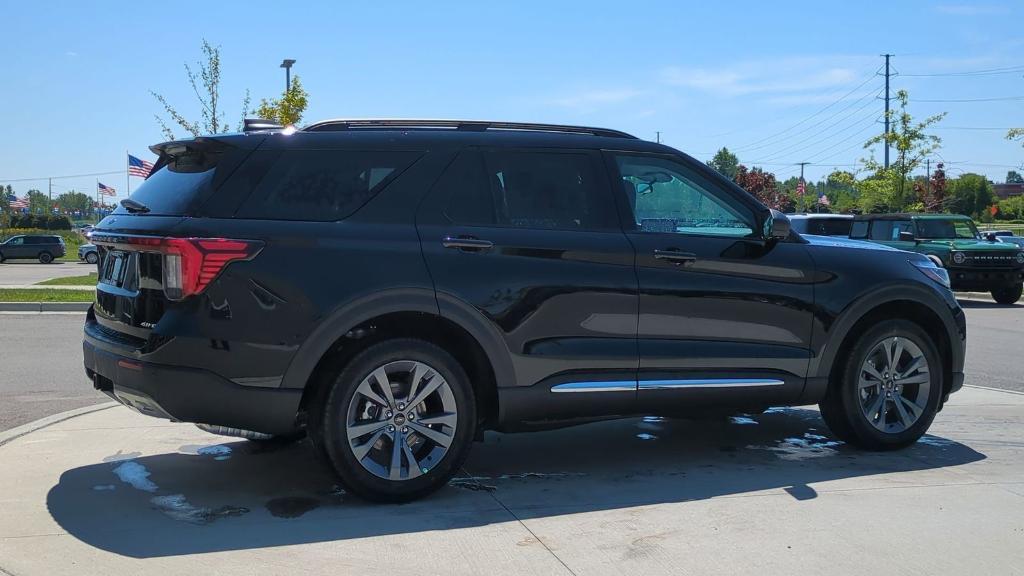 new 2025 Ford Explorer car, priced at $44,522