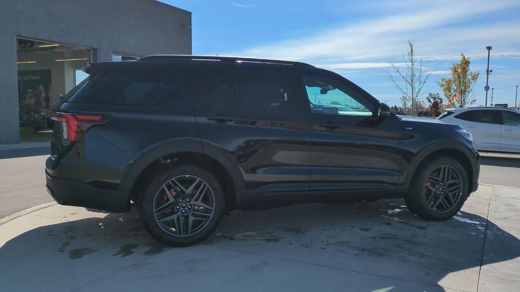 new 2025 Ford Explorer car, priced at $47,997