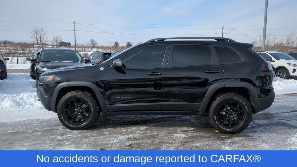 used 2019 Jeep Cherokee car, priced at $16,995