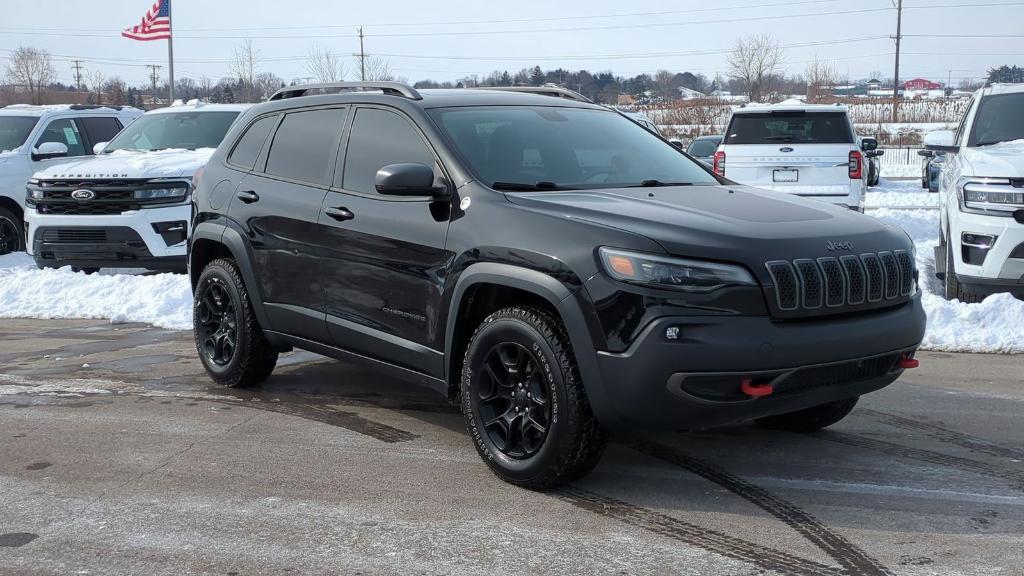 used 2019 Jeep Cherokee car, priced at $16,995