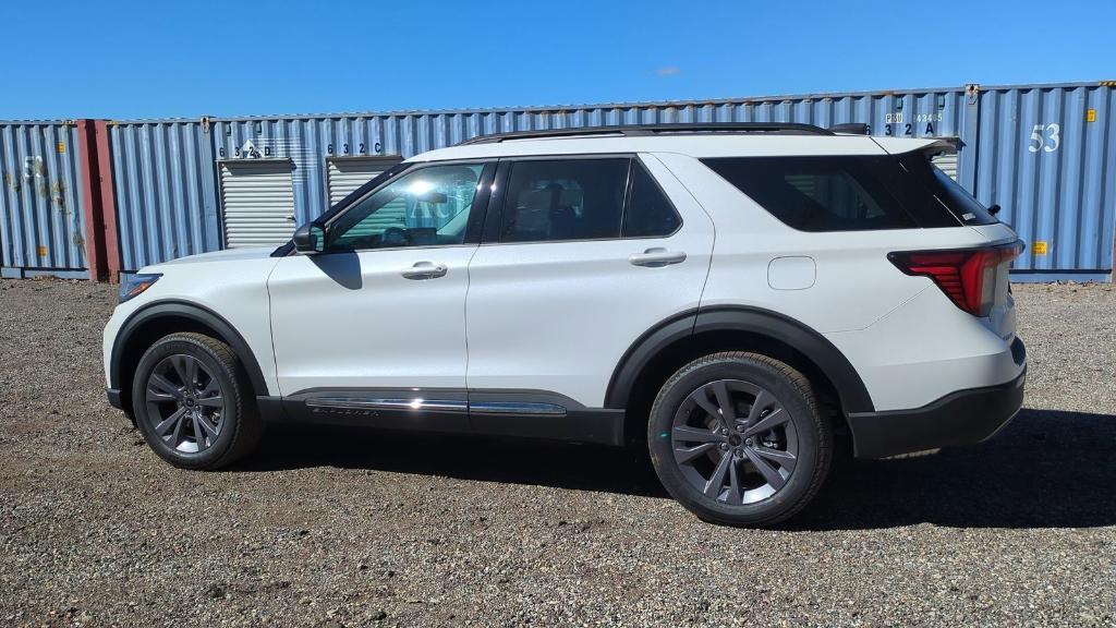 new 2025 Ford Explorer car, priced at $45,258