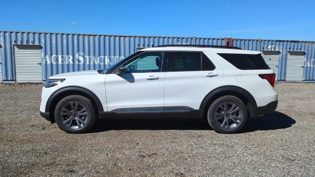 new 2025 Ford Explorer car, priced at $45,258