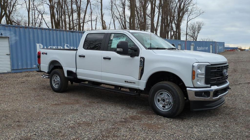 new 2024 Ford F-350 car, priced at $59,643