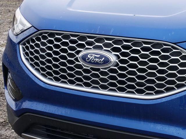 new 2024 Ford Edge car, priced at $39,675