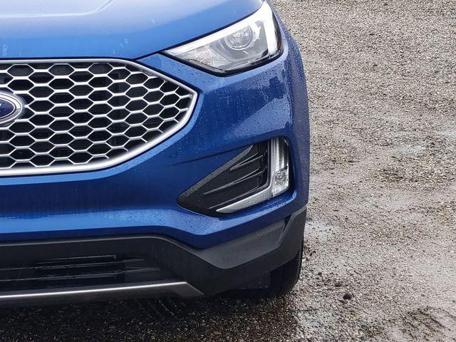 new 2024 Ford Edge car, priced at $39,675